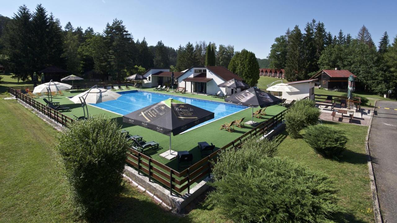 Sporthotel Kácov מראה חיצוני תמונה